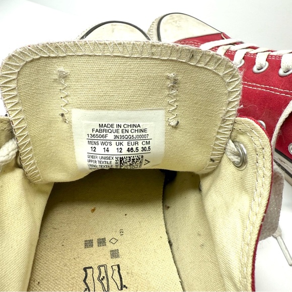 Converse Chuck Taylor Canvas Red Low-Top Sneakers - Picture 6 of 7